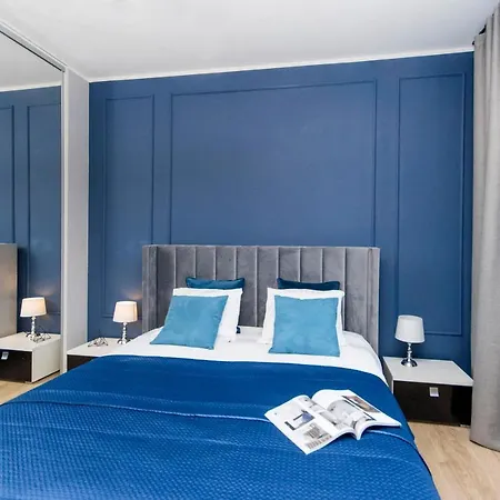 Glamour Rentyear Apartment Gdansk